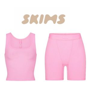 Skims soft lounge set cotton candy pink